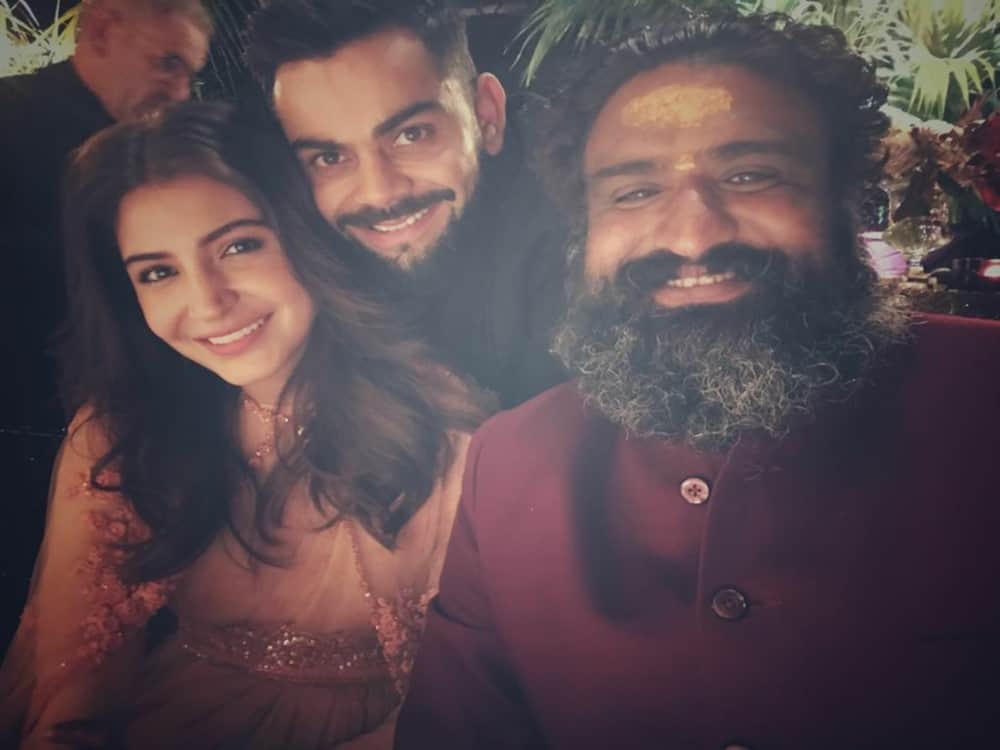 anushka and virat after wedding party video and picture of romance