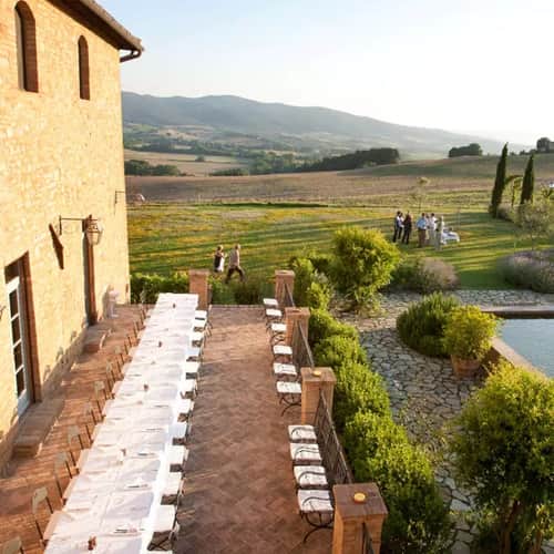Virat kohli Anushka sharma-wedding held in italys borgo finocchieto resort