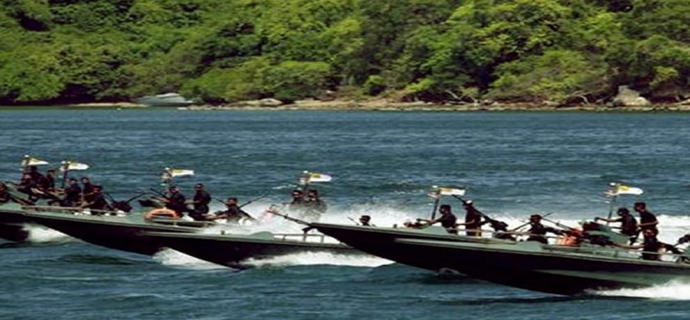 Sri Lankan Navy apprehends 23 Indian fishermen with five boats 