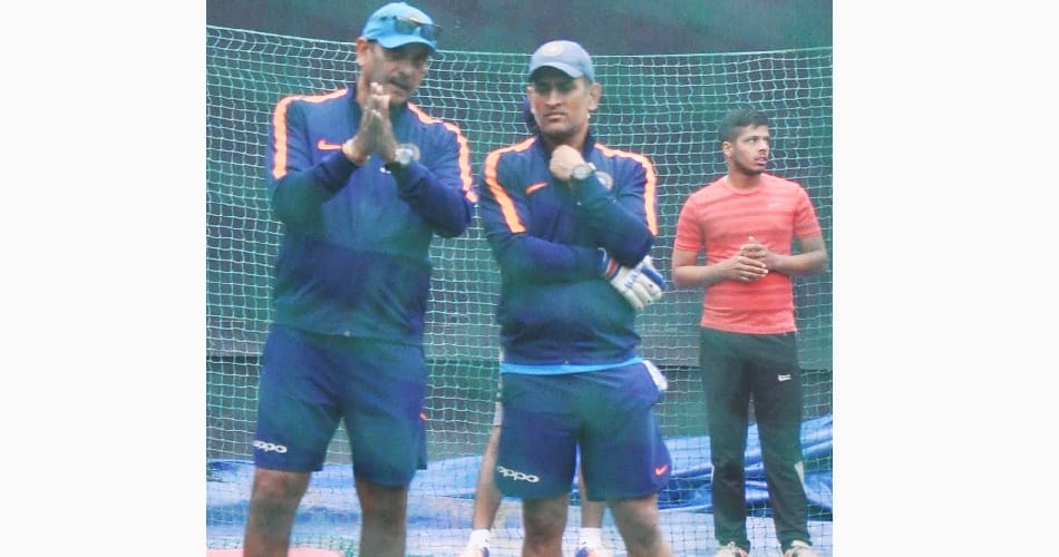 MS Dhoni Has the Chance to Break Sachin record