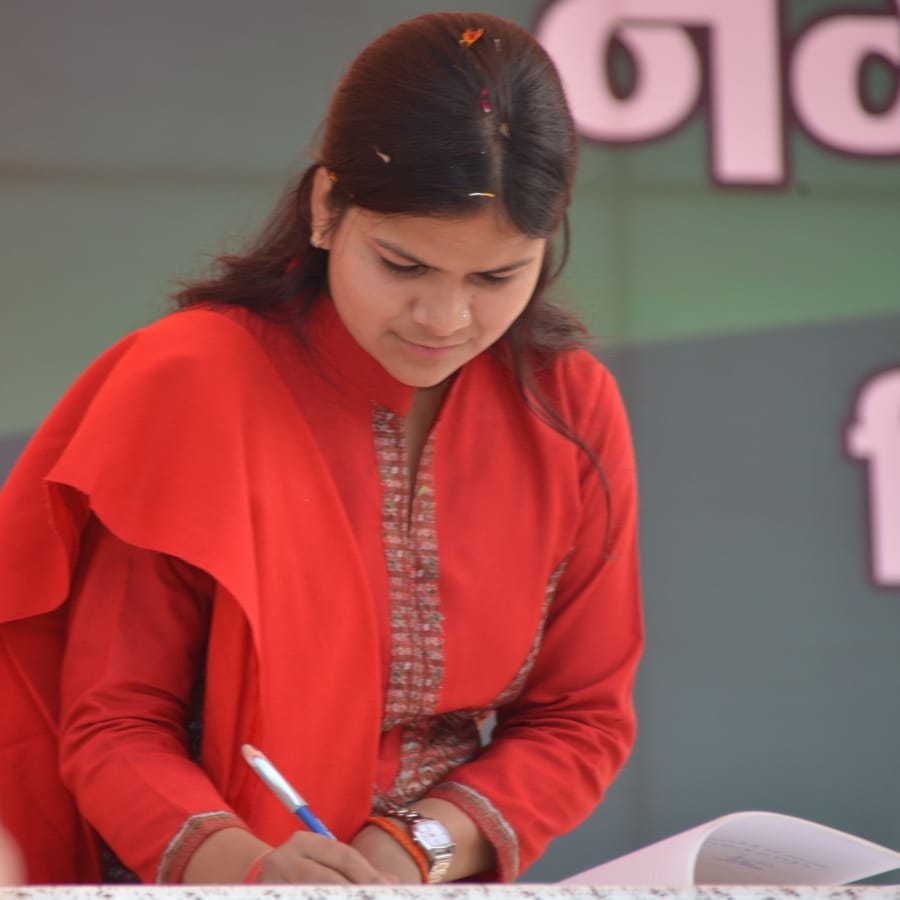 सीएम ने महापौर नूतन को दिया स्वच्छता का संदेश