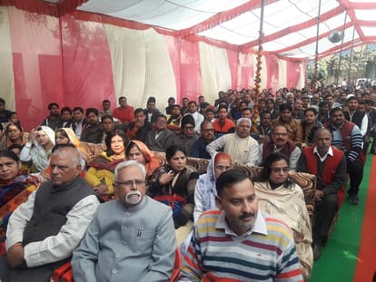 agra bjp mla boycott oath taking ceremony of nagar nigam