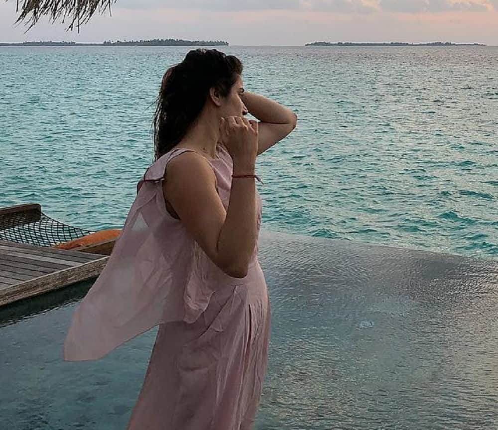 anushka sharma virat kohli and other 4 celebrities honeymoon photos