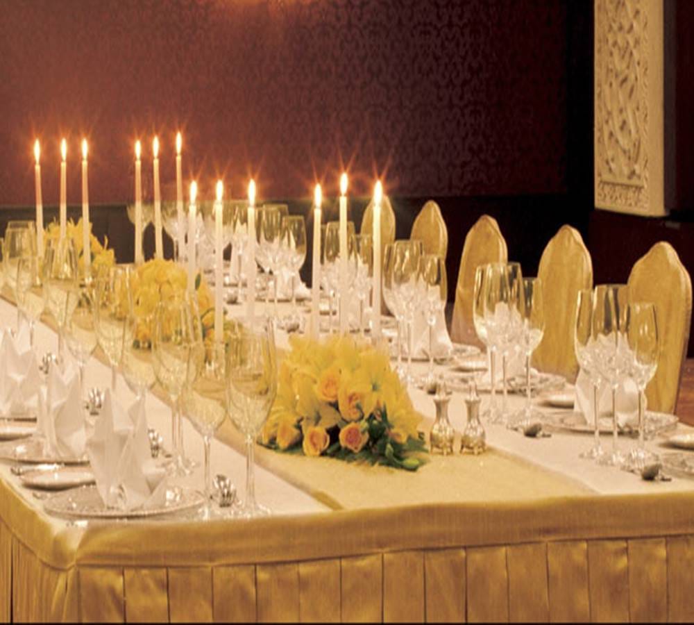 Virat kohli and Anushka sharma wedding reception at this luxurious hotel