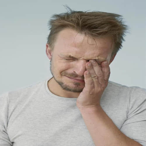 weeping is good for mental health know benefits of tears