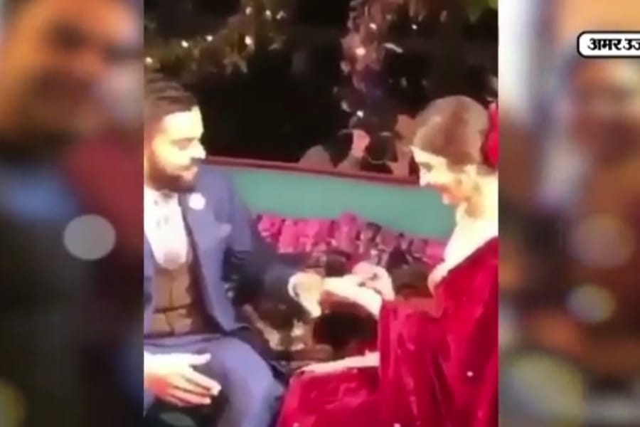 special pics of virat kohli anushka sharma marriage.