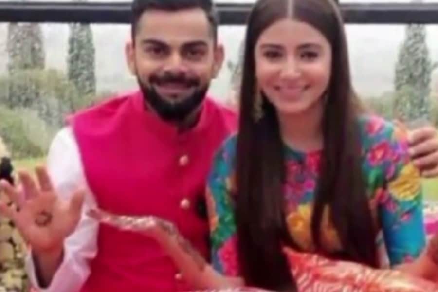 anushka sharma ex boyfriend did not congrats virat and anushka on their wedding
