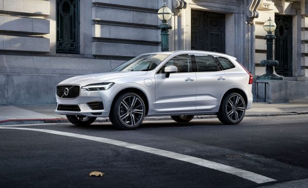 2017 Safest Volvo XC60 premium SUV Launched in India