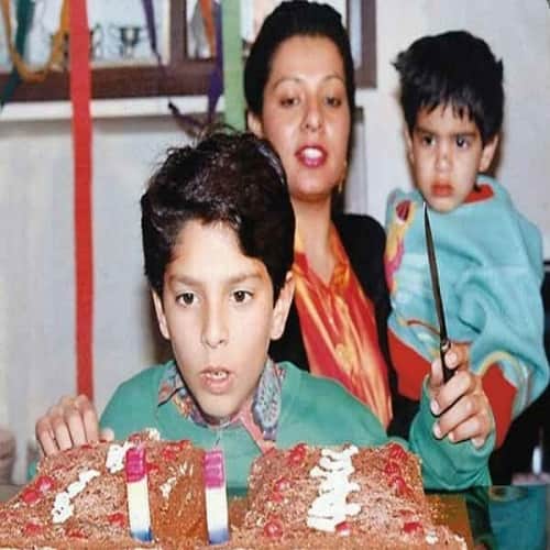yuvraj singh celebrating 36th birthday watch his unseen pictures