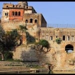 pak supreme court tensed after bhagwan ram statue misapprehend from Katas Raj Temples
