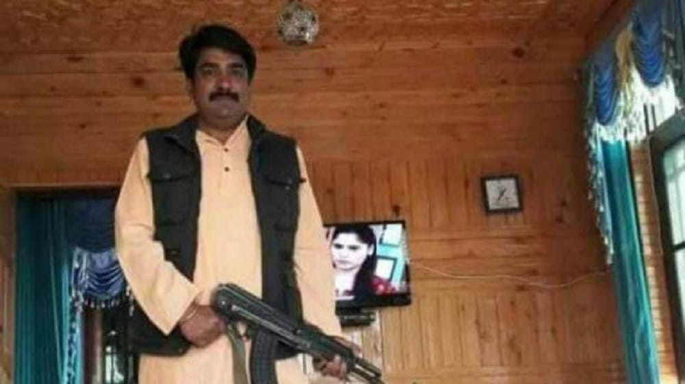 Jammu Kashmir BJP State Vice President Ashish Sareen Picture with AK47 gone viral on social media