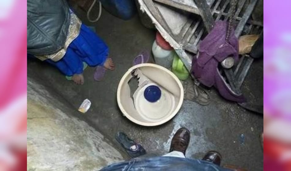 toddler died of drowning in bucket full of water in delhi