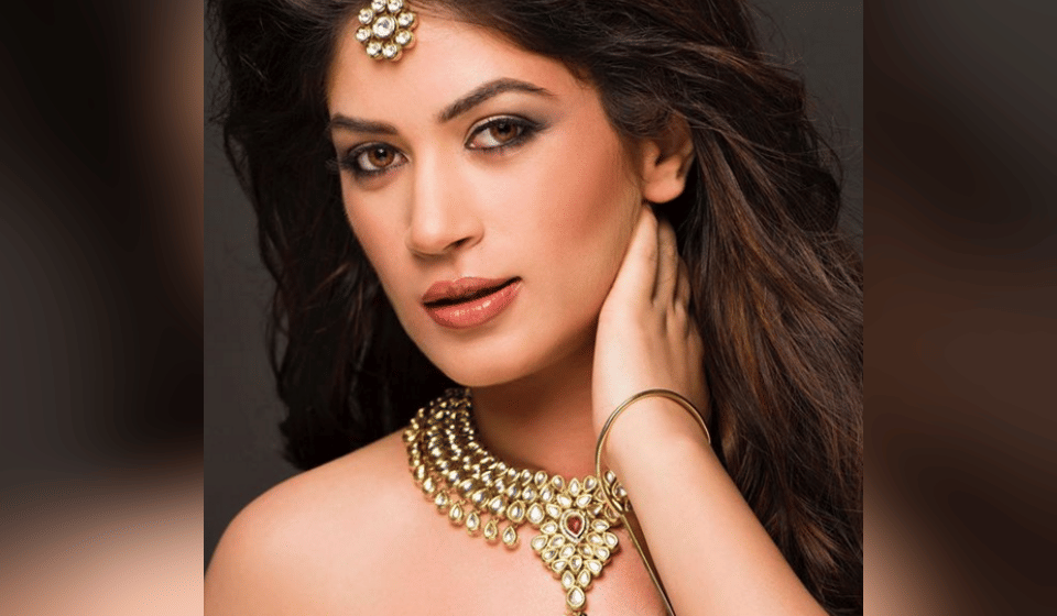 bigg boss 11 contestant bandgi kalra's latest hot photoshoot