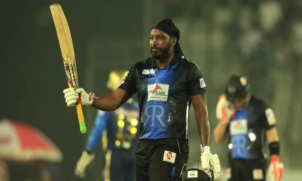 Chris Gayle hammers 18 sixes in an innings to set to new T20 world record in BPL 2017