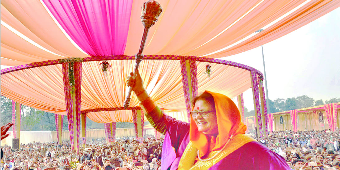 Kanpur Mayor said that officers have to work with