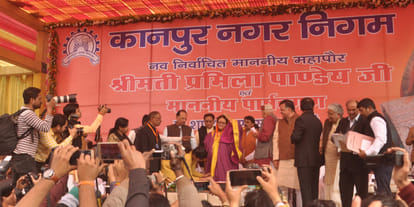 Kanpur Mayor said that officers have to work with