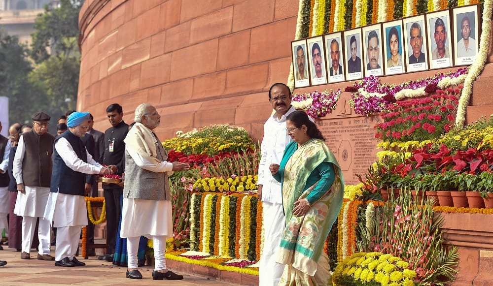 17 years of parliament attack pm narendra modi pay floral tribute to bravehearts