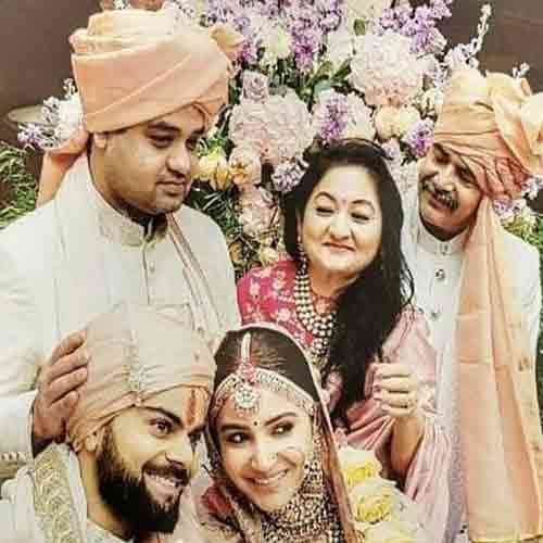virat and anushka after marriage get cozy in photo spent quality time in italy
