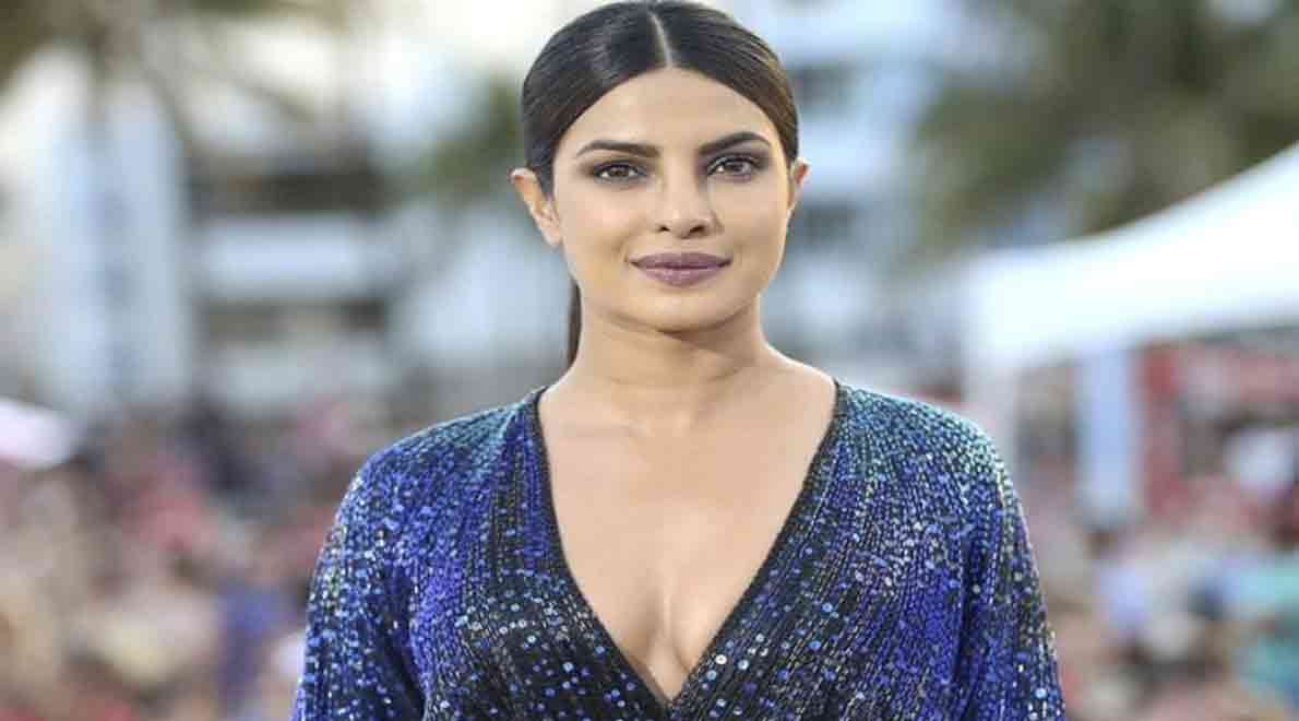 PRIYANKA CHOPRA WON MOTHER TERESA MEMORIAL AWARD
