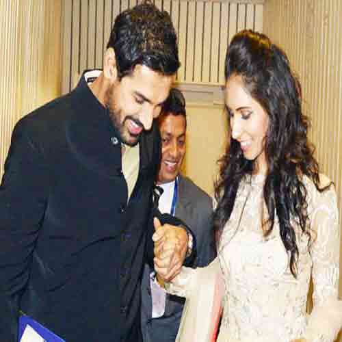 ALONG WITH VIRAT ANUSHKA THESE BOLLYWOOD WEDDINGS HAVE SUSPENSE