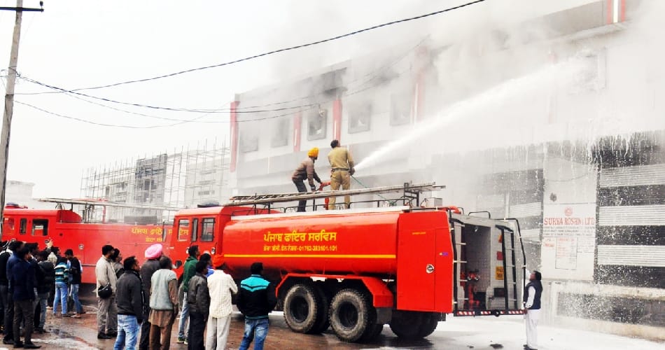 Fire in diaper pads godown in zirakpur, mohali news