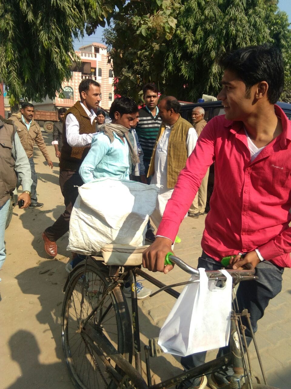 डॉक्टर से रंगदारी मांगने वाला गिरफ्तार