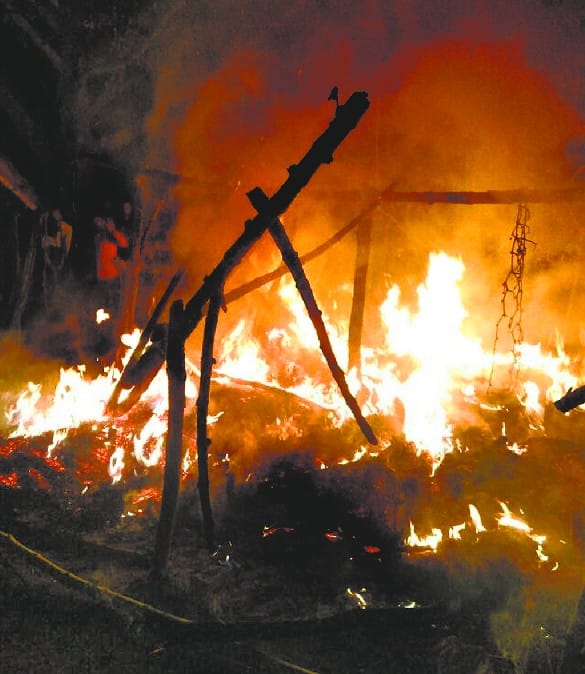 Drunken people burnt the house