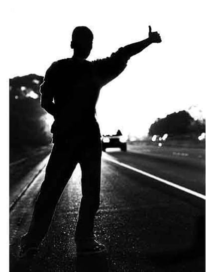 Young hitchhiker raped by two woman in South Africa