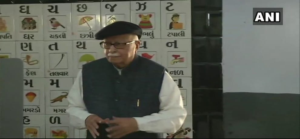 Gujarat Vidhan Sabha Chunav Gujarat Assembly Election: today Polling on 93 seats in 14 districts