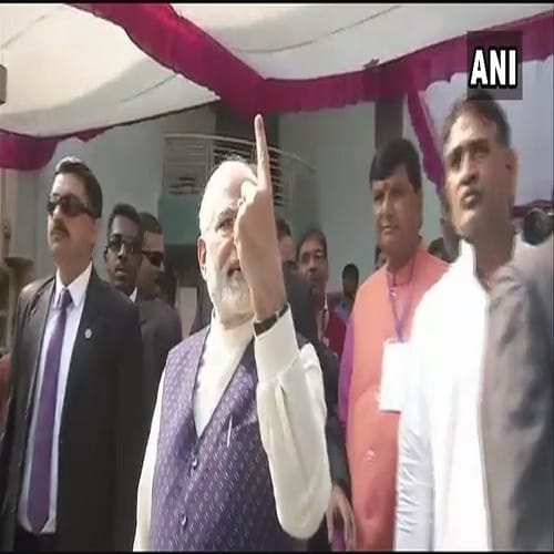 Gujarat Vidhan Sabha Chunav: PM Modi and Amit Shah casts vote in Gujarat vidhansabha election