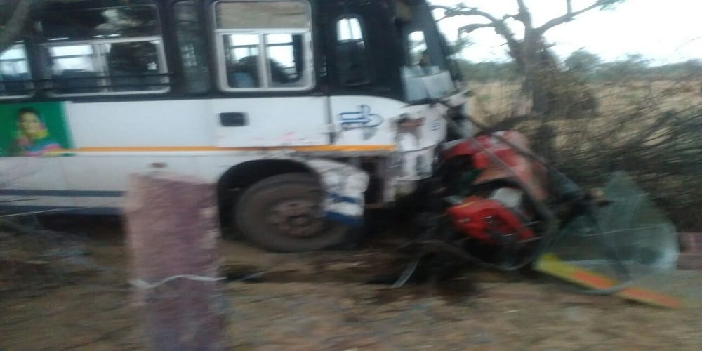 rajasthan jodhpur one died in roadways bus and tractor collision 