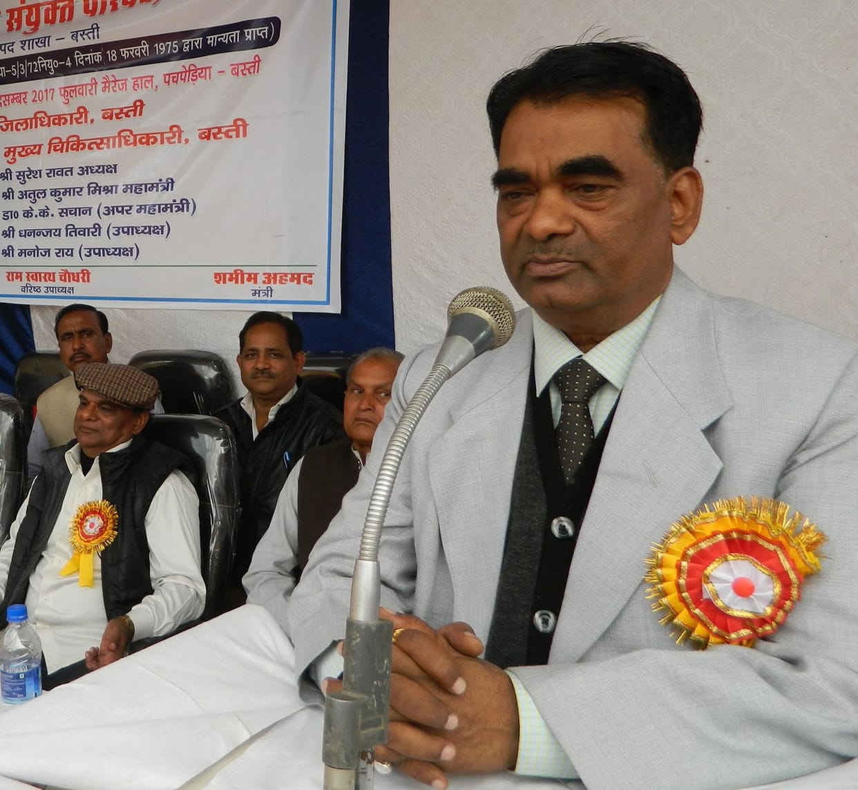 कर्मचारियों के हितों पर कुठाराघात कर रही सरकार