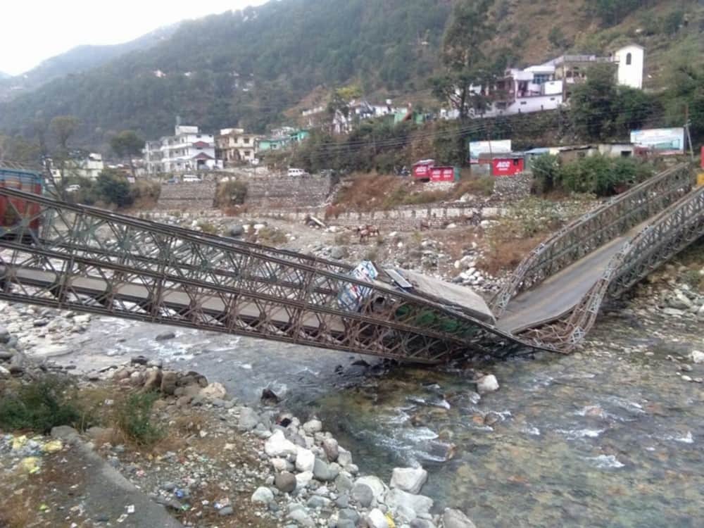 horrible photos of uttarkashi valley bridge broken on Gangotri highway