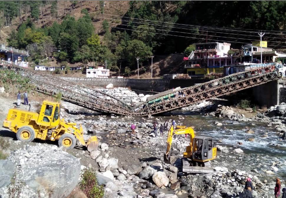 reason behind uttarkashi valley bridge broken on gangotri highway