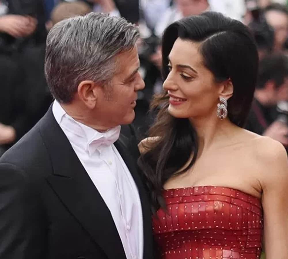 hollywood star george clooney gave 6 crore rupee of his friends