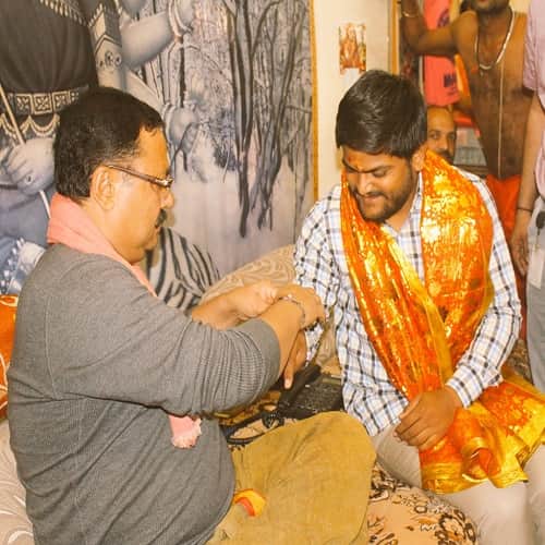 Hardik Patel visit Ambaji temple before Gujarat assembly election result