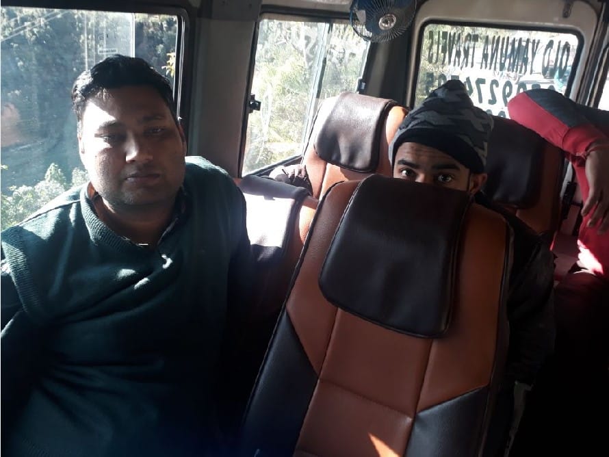 scary photos of dead body rescue in mussoorie valley