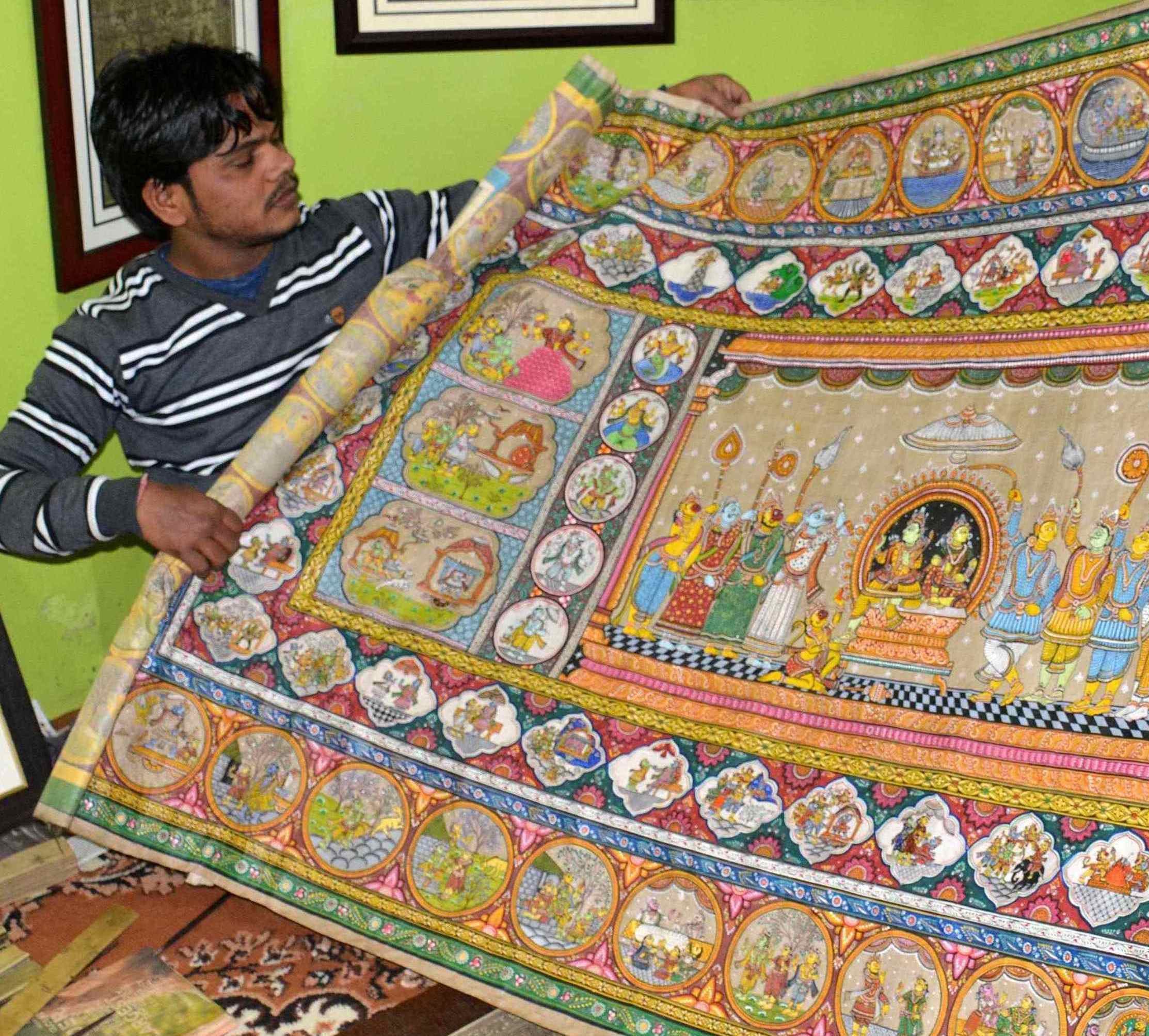 Ramayan engrave on silk cloth in varanasi