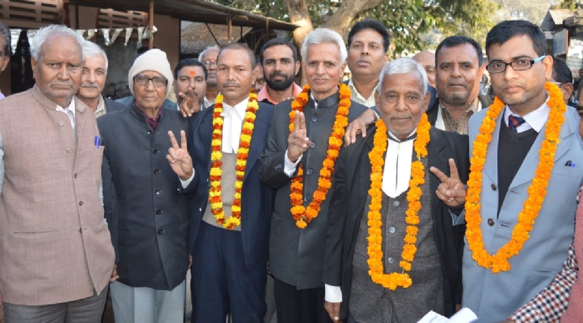 कैलाश पति त्रिपाठी बने कलेक्ट्रेट बार के अध्यक्ष