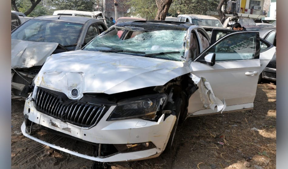 accident of constable by a boy who was drunk and was driving the car