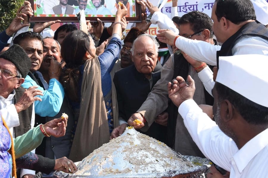 congress workers celebration in Lucknow.