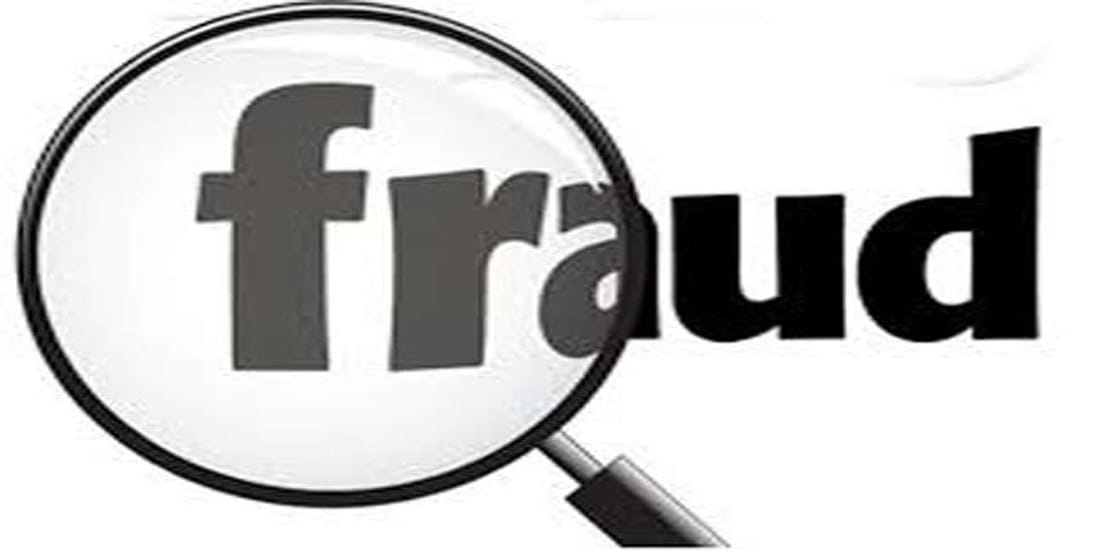  girls' gang was cheating on the name of job