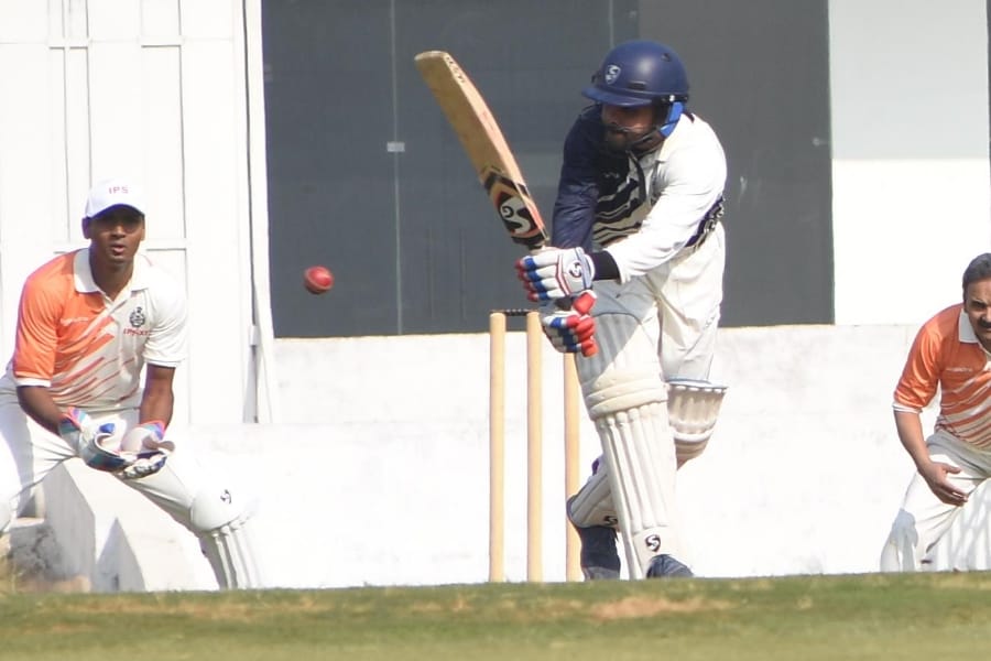 pics of IAS and IPS friendly match.