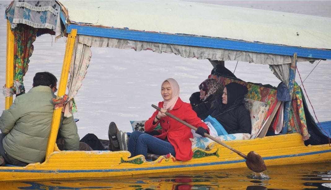 photo gallery of kashmir valley in winters