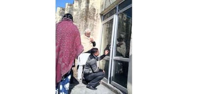 Loot at gunpoint at a home in paonta sahib sirmour himachal