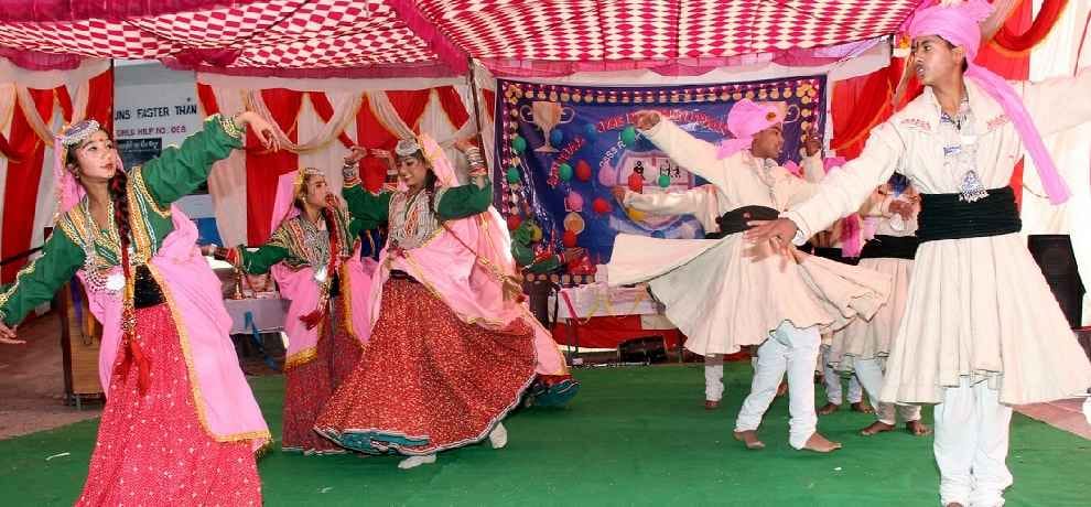 रक्कड़ स्कूल के मेधावी छात्र सम्मानित