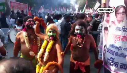 Rahul Gandhi officially takes charge as congress president at party office