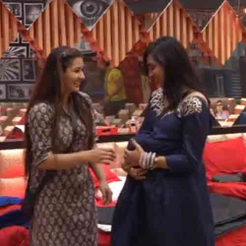 bigg boss 11 arshi khan cried for hiten tejwani