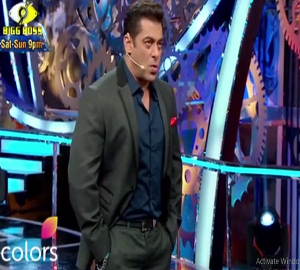 salman asked to arshi over shilpa captaincy in bigg boss 11