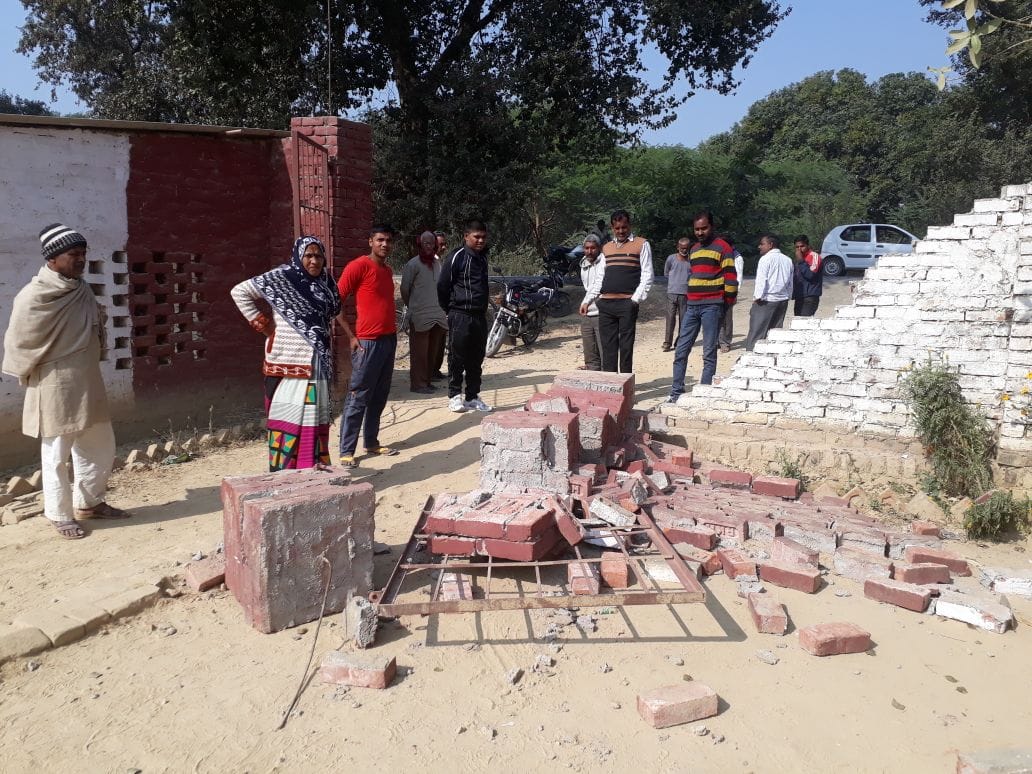 girl died under the boundary wall collapse